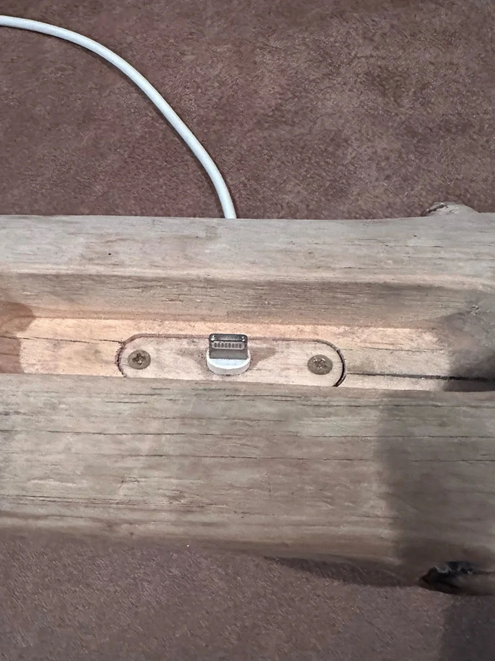 N/A driftwood iphone